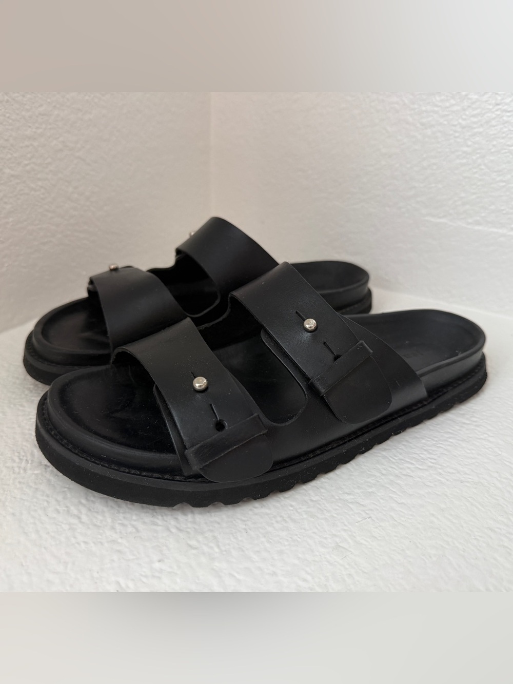 Jenni Kayne Black Leather Buckle Sandals